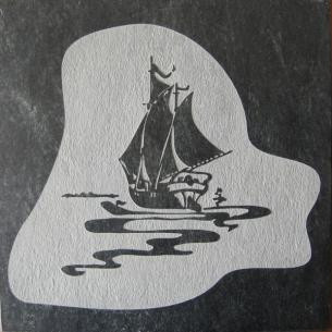 Плитка из талькомагнезита Премиум гравировка Кораблик