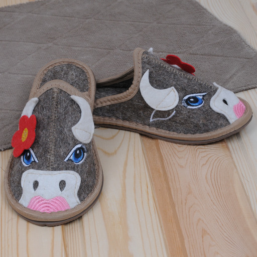 Тапочки закрытые "Красуля" жен.