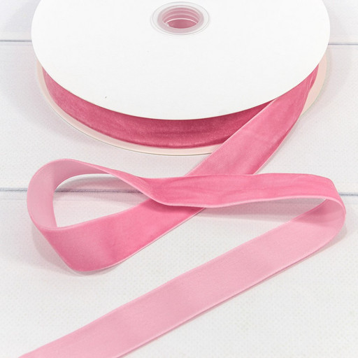 592-25/07 Лента Бархат 2,5см*25ярд Розовый 1/13 1/52