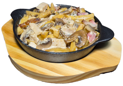 Сковородка Картофель фри с курицей, беконом и грибами